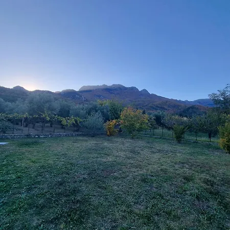 Estela House 펜션 *